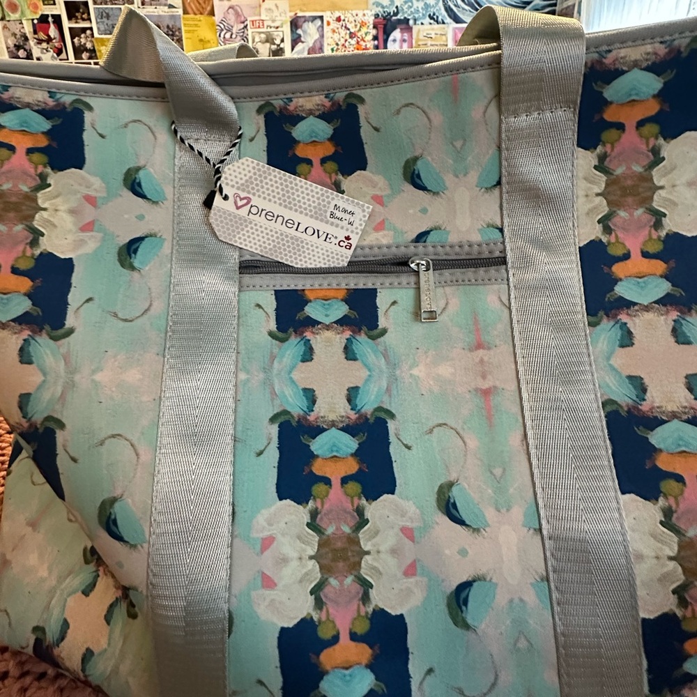 Prenelove weekend tote in Monet Blue - Picture 2 of 6